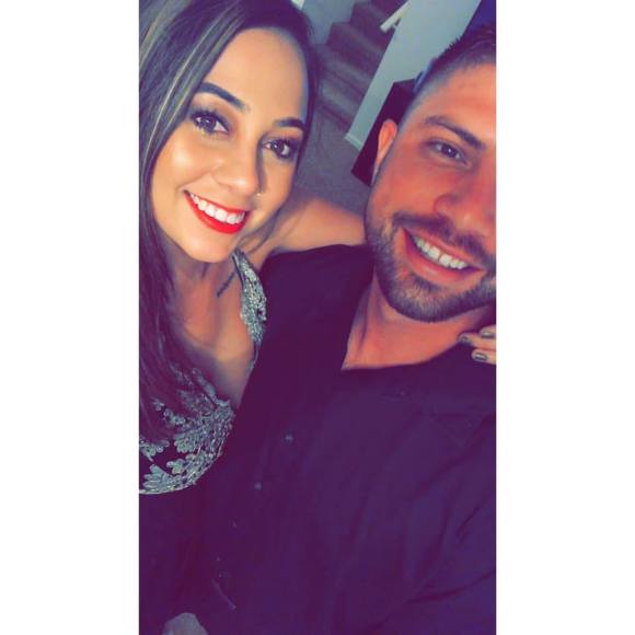 Meet your Posher, Selena - Picture 1 of 1